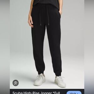 Lululemon High Rise Scuba Joggers Full Length